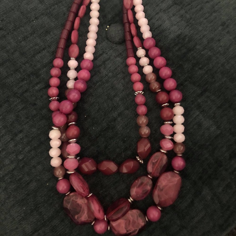 Multi-layer Beaded Necklace - Pink